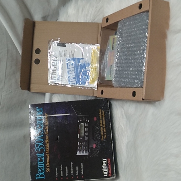 New Vintage Uniden Bearcat 350A 50 Channel Mobile Base Scanner - Picture 8 of 10